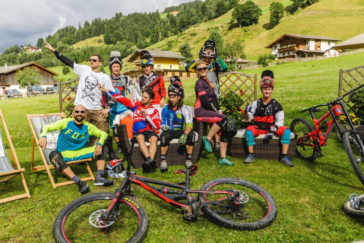 Hotel Barbarahof Saalbach, Inkl Jokercard Eksteriør billede