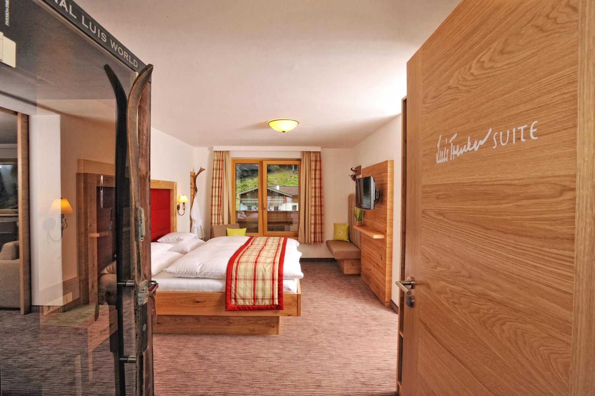 Hotel Barbarahof Saalbach, Inkl Jokercard Eksteriør billede